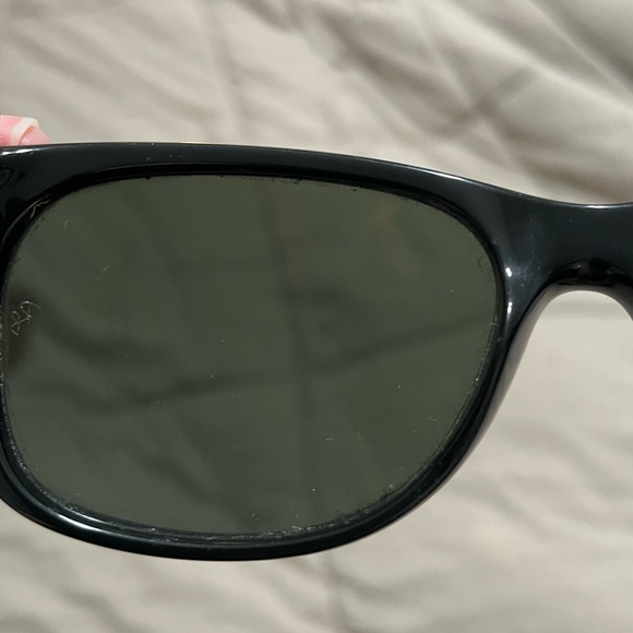 Ray-Ban New Wayfarer Black - Picture 5 of 7